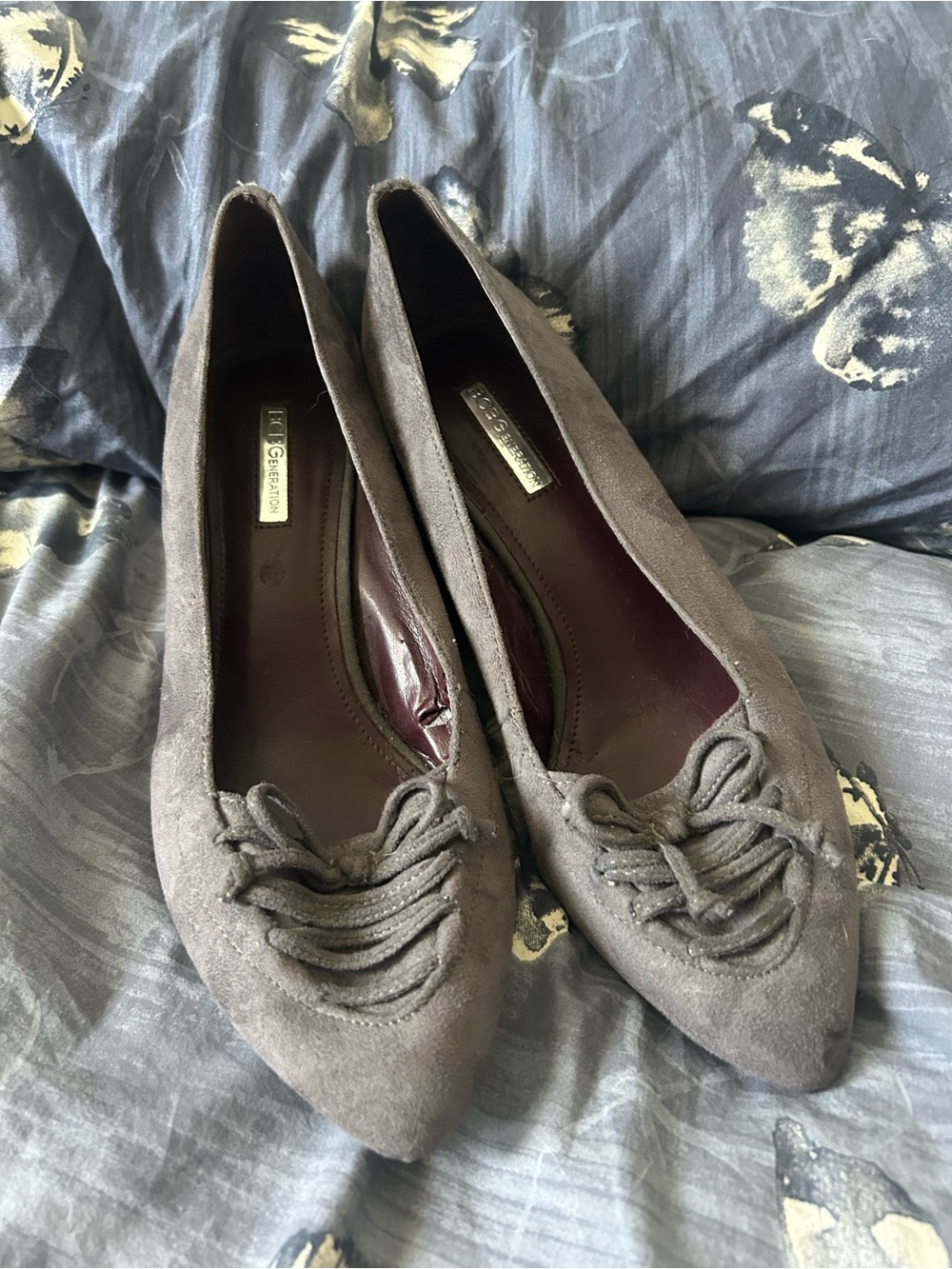 BCBGeneration brown suede pointed-toe heels with knotted vamp